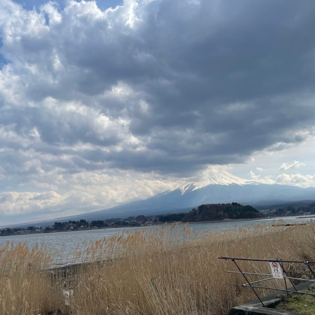 What Actually Makes a Good&nbsp;Life?